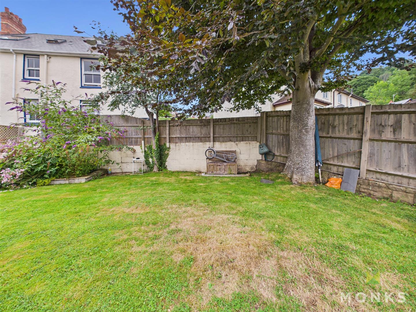 Glandeg High Street, Llangollen, LL20 7EG For Sale